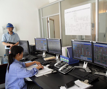 某企業監控室